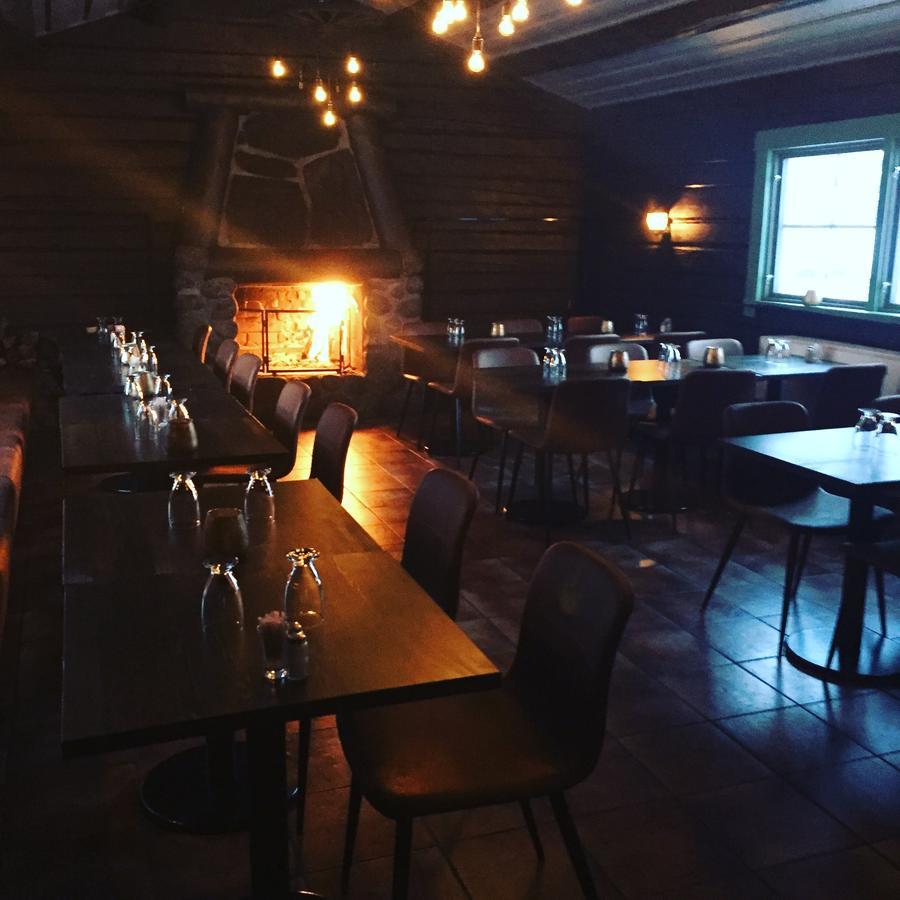 Hotel Akerlund Йокмок Екстериор снимка